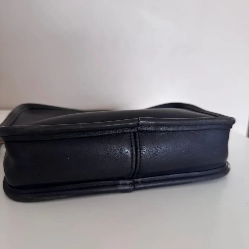 Vintage Coach 9925 Carnival Black Leather Crossbody Shoulder Bag 90s - Picture 5 of 10
